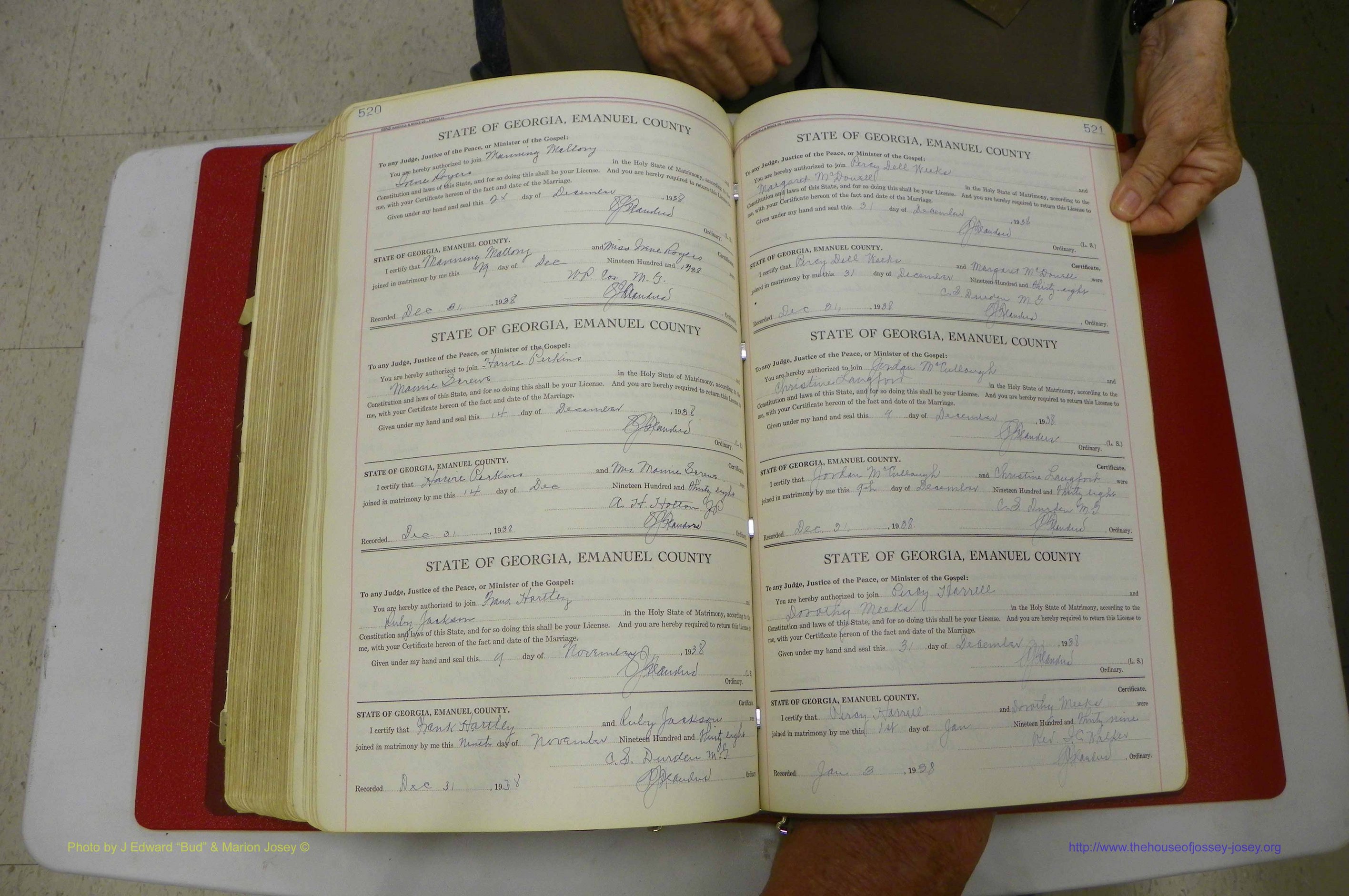 Emanuel Co, GA, Marriages Book G, 1928 - 1940, White, P 520-521.JPG