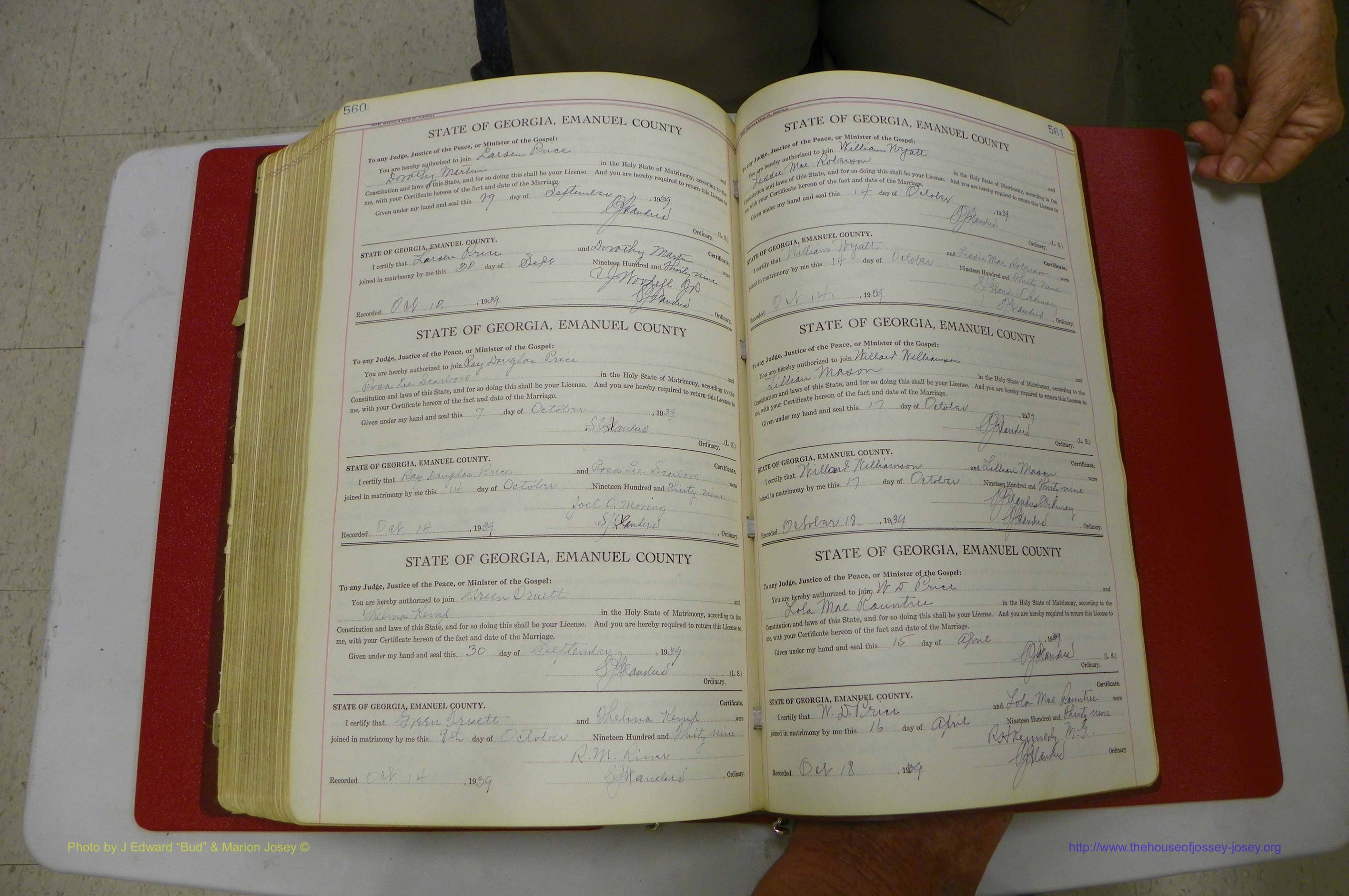 Emanuel Co, GA, Marriages Book G, 1928 - 1940, White, P 560-561.JPG