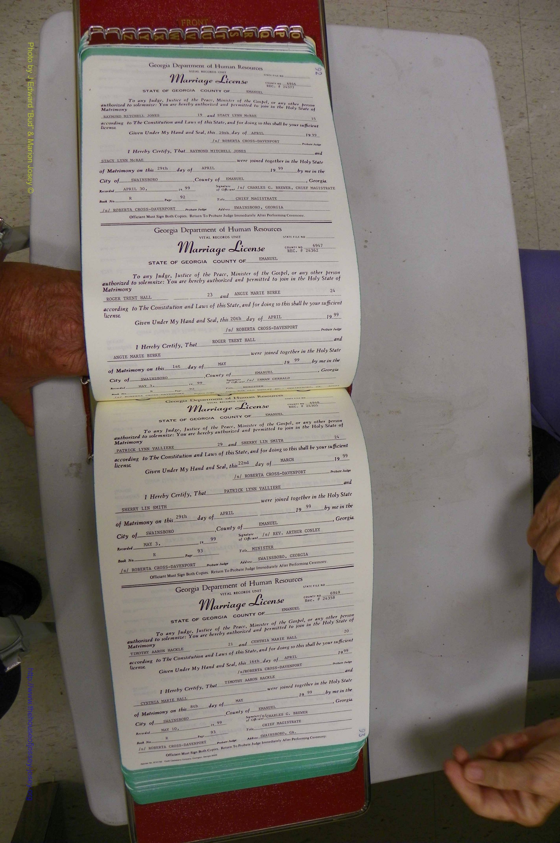 Emanuel Co, GA, Marriages Book R, 1898 - 2003, P 092-093.JPG