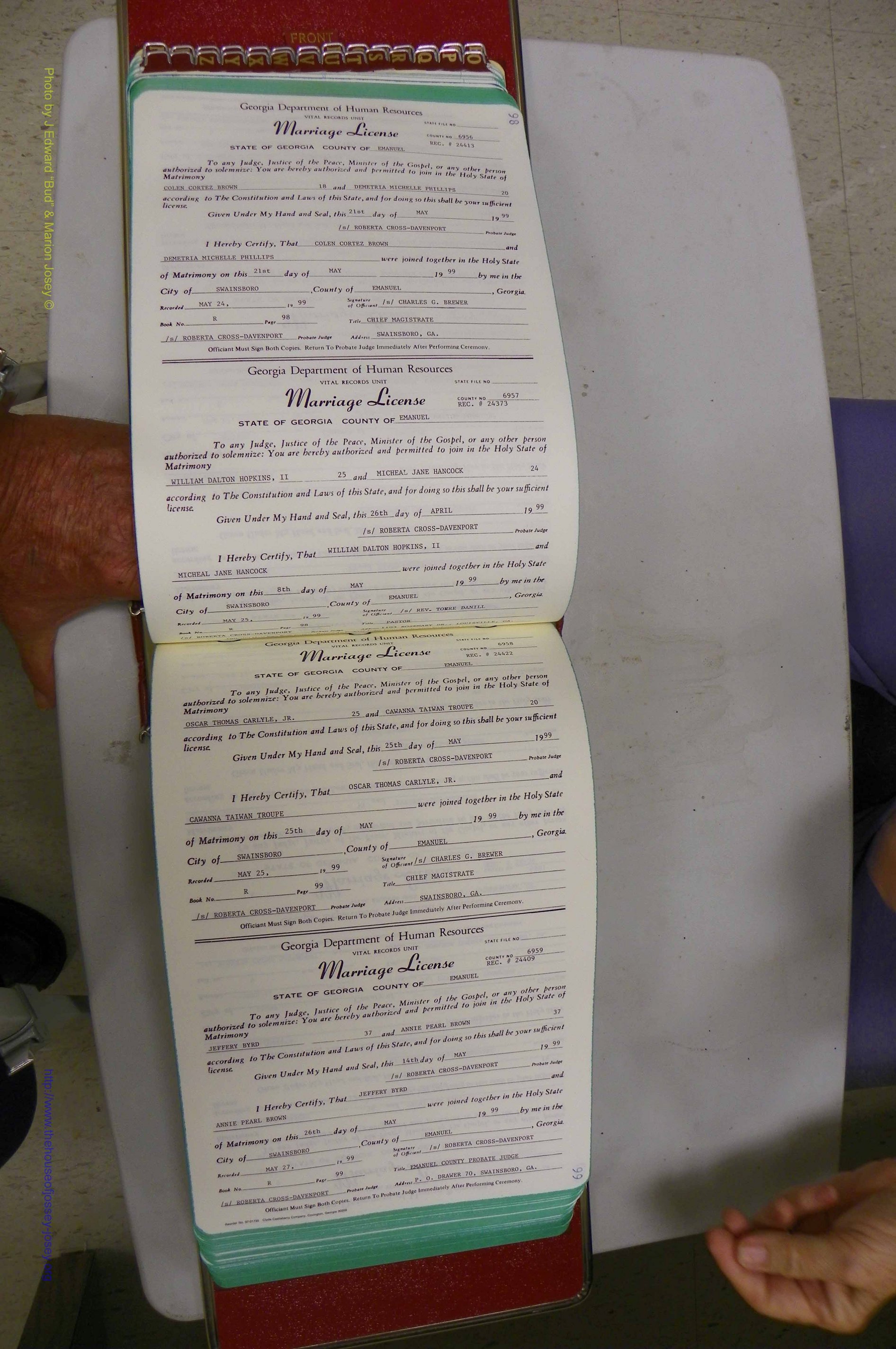 Emanuel Co, GA, Marriages Book R, 1898 - 2003, P 098-099.JPG