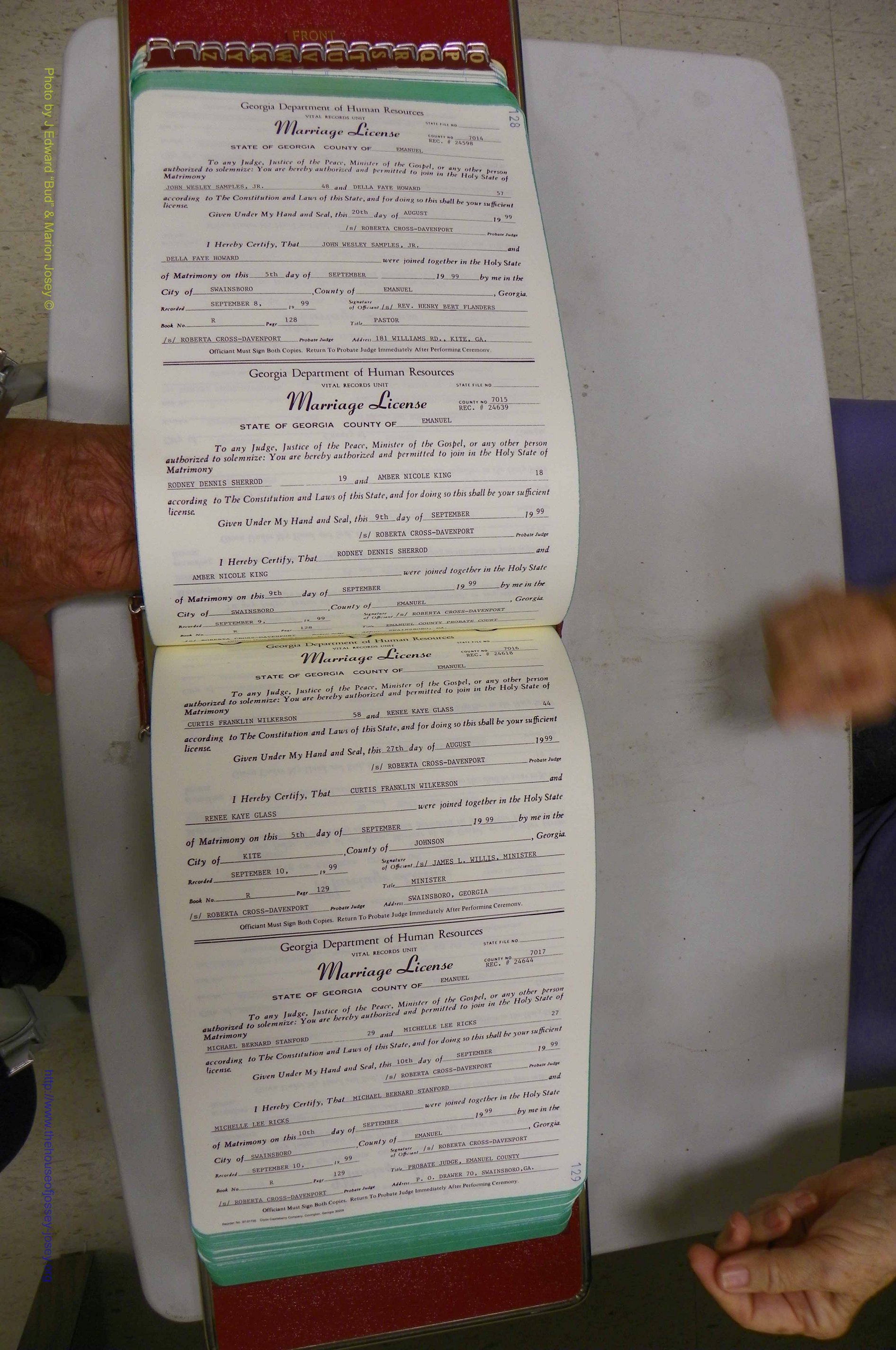 Emanuel Co, GA, Marriages Book R, 1898 - 2003, P 128-129.JPG