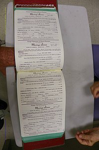 Emanuel Co, GA, Marriages Book R, 1898 - 2003, P 130-131.JPG