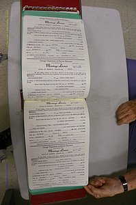 Emanuel Co, GA, Marriages Book R, 1898 - 2003, P 224-225.JPG