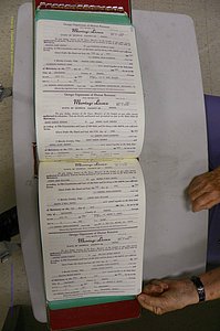 Emanuel Co, GA, Marriages Book R, 1898 - 2003, P 304-305.JPG