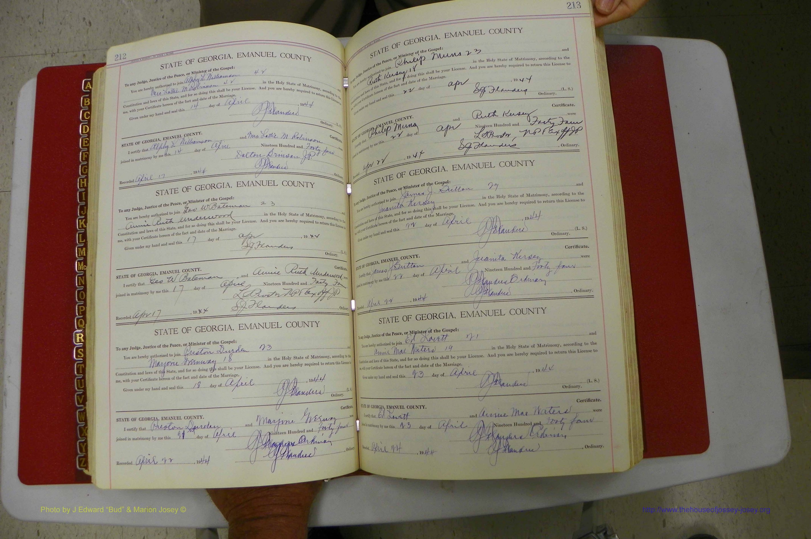 Emanuel Co, Ga, Marriages Book I, 1940 - 1949, White, P 212-213.JPG