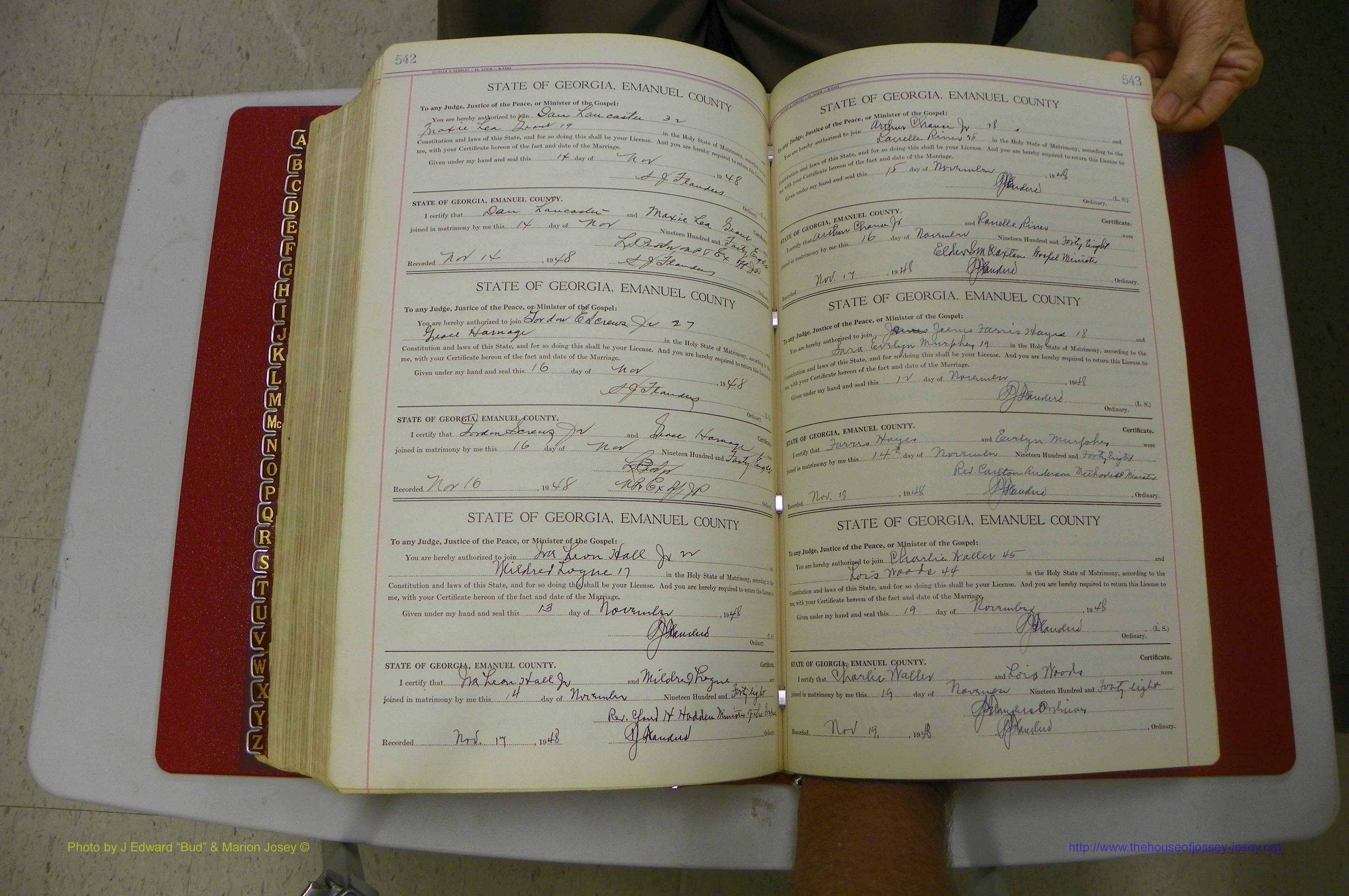 Emanuel Co, Ga, Marriages Book I, 1940 - 1949, White, P 542-543.JPG