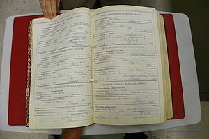 Emanuel Co, Ga, Marriages Book I, 1940 - 1949, White, P 004-005.JPG