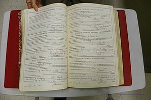 Emanuel Co, Ga, Marriages Book I, 1940 - 1949, White, P 114-115.JPG