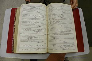 Emanuel Co, Ga, Marriages Book I, 1940 - 1949, White, P 428-429.JPG