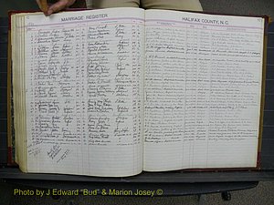 Halifax Marriage Book 10, 1923-1931 P 082.JPG