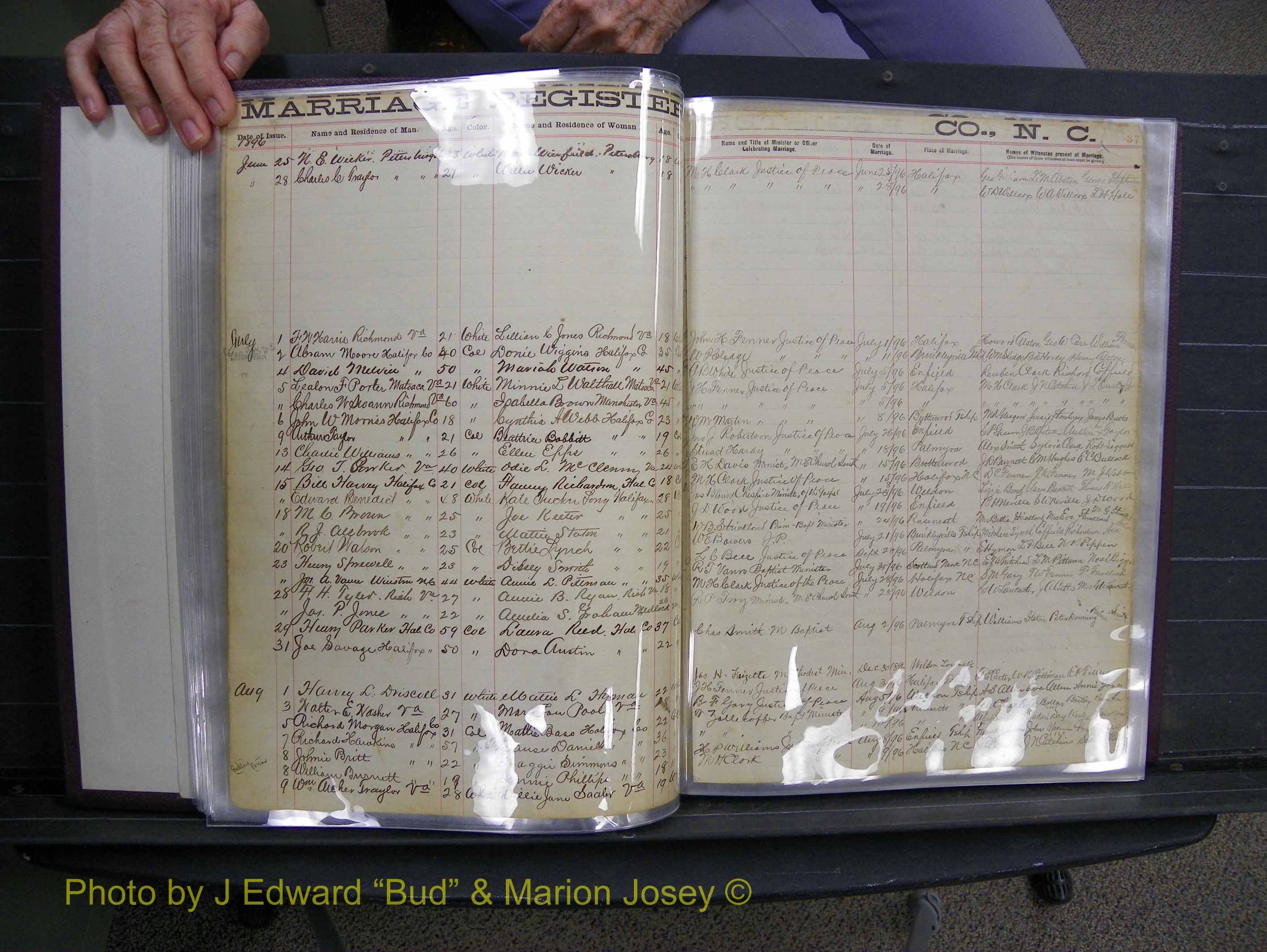 Halifax Marriage Book 5, 1895-1903 P 036.JPG