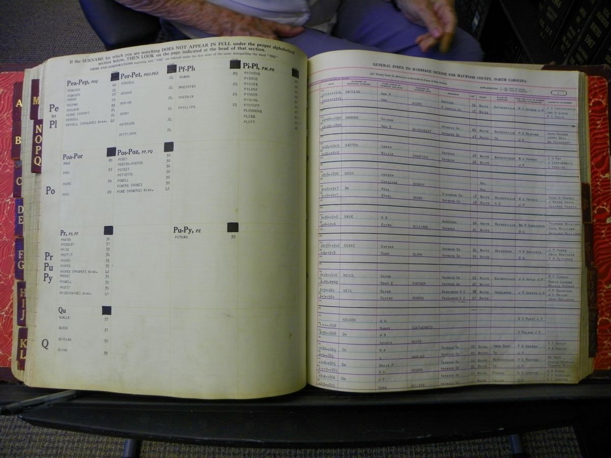 Haywood Marriage Index, 1850- A-E 1939-1978 158.JPG