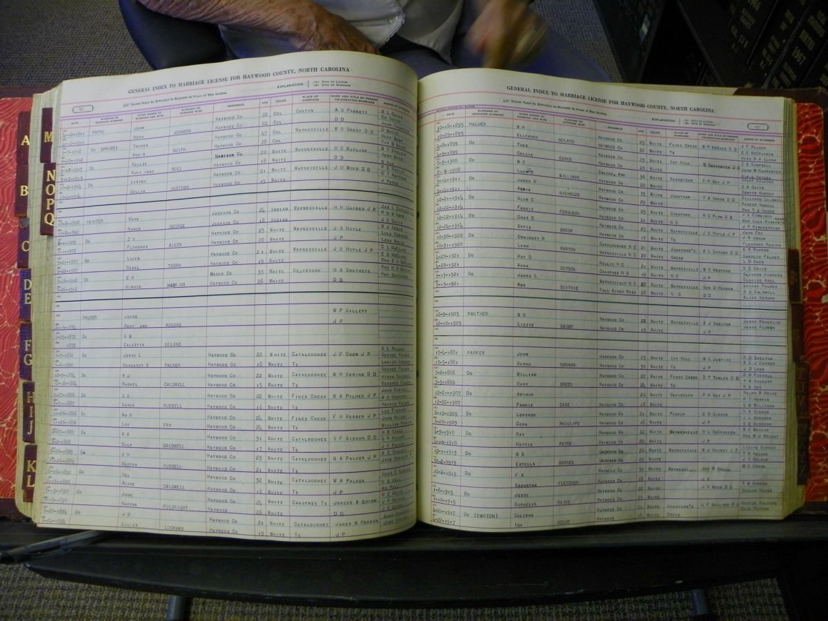 Haywood Marriage Index, 1850- A-E 1939-1978 166.JPG