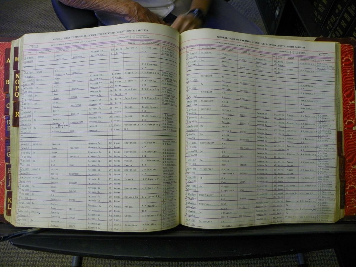 Haywood Marriage Index, 1850- A-E 1939-1978 188.JPG