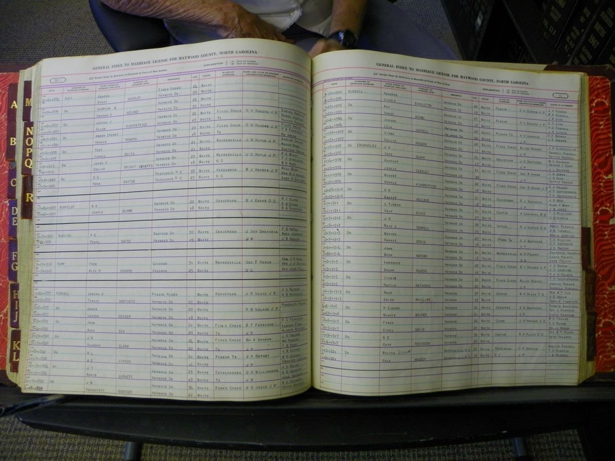 Haywood Marriage Index, 1850- A-E 1939-1978 198.JPG