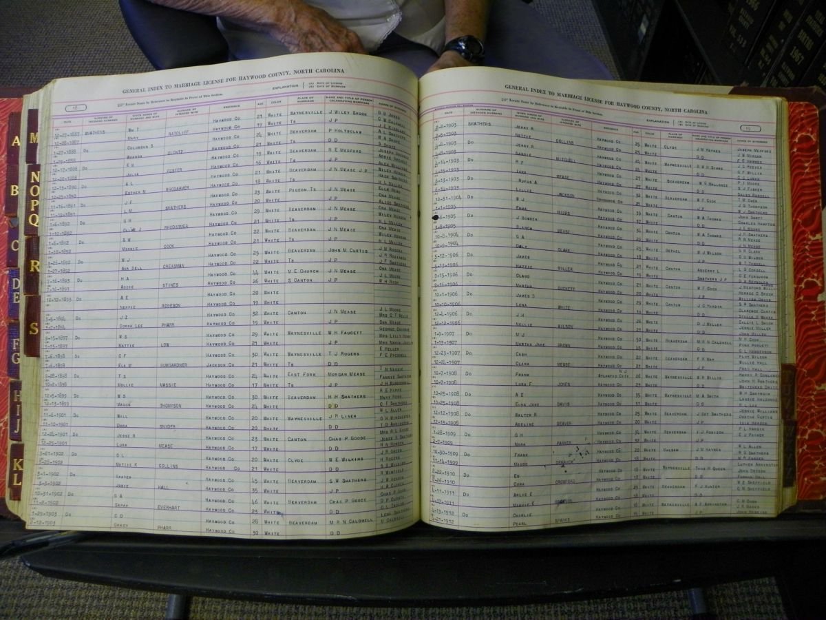 Haywood Marriage Index, 1850- A-E 1939-1978 210.JPG