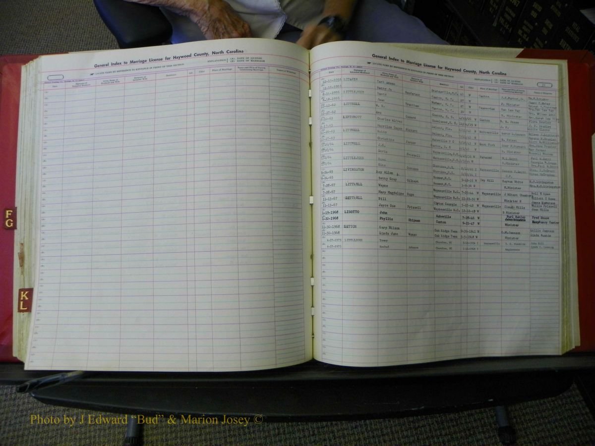 Haywood Marriage Index, F-Z, 1939- 1978 202.JPG