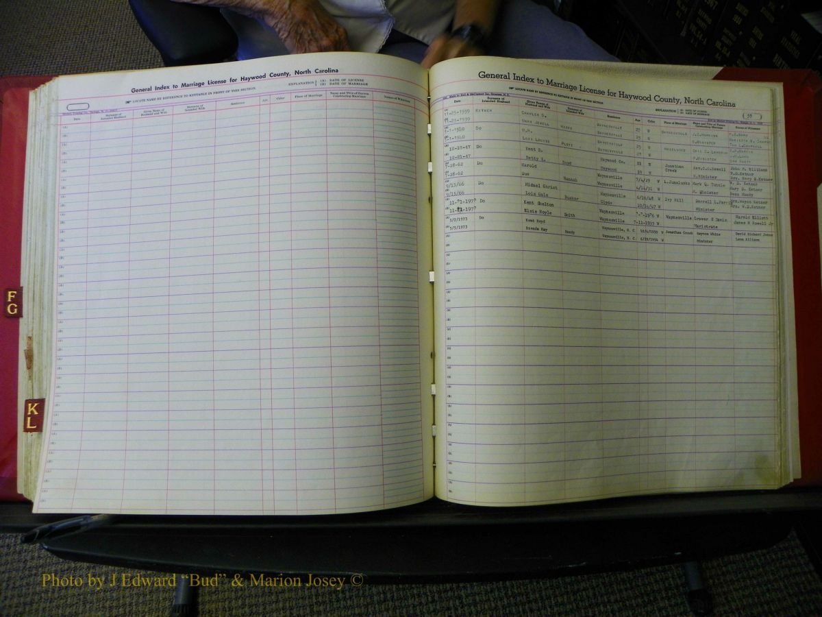 Haywood Marriage Index, F-Z, 1939- 1978 214.JPG