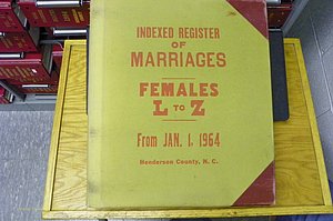 Henderson Co, NC, Marriages Female, L - Z, 1964 to 1991, (001).JPG