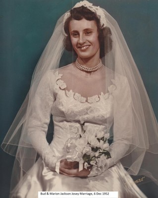 A 1, Marion Jackson Josey Weding Photo, 6 Dec 1952.jpg