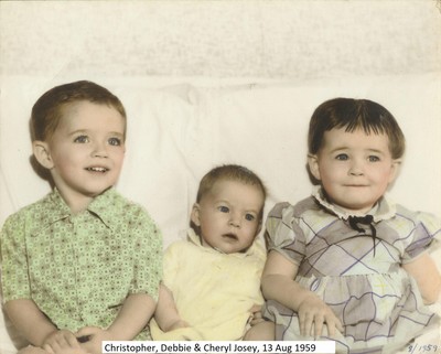 J, Chris, Debbie & Cheryl Josey, 13 Aug 1959.jpg