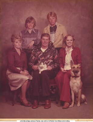 Ja, John Beverdige  Jackson Family  002.jpg