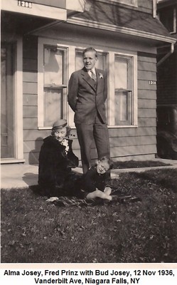 P, Fred Prinz & Alma Josey & Bud Josey, 1932.jpg