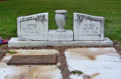 Anderson, Charles C & Daphne Mae McMullen, Largo City Cem, Pinellas Co, FL.jpg
