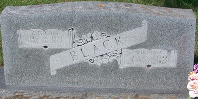 Black, Archie Floyd & Winnie Vivian Henson, Grange Hall Cem, Johnson Co, TX.jpg