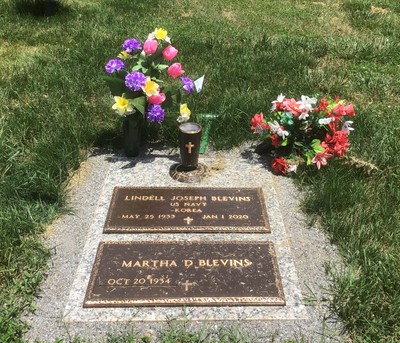 Blevins, Lindell Joseph & Martha Dixon, Oakwood Cem, Iredell Co, NC.jpg