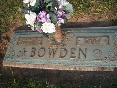 Bowden, Gregory T & Martha J Deason, Mobile Cem, Mobile Co, AL.jpg