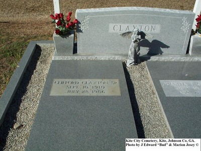 Claxton, Clifford Sr. Kite City Cemetery, Kite, Johnson Co, GA.jpg