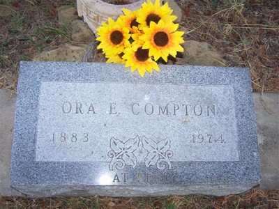 Compton, Ora Elbert Free, Loraine Cem, Mitchell Co, TX.jpg