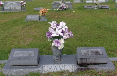 Craven, William Jefferson & Julia A Holifield, Mill Creek Cem, Jones Co, MS.jpg