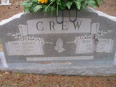 Crew, Odie Ashley & Ruby Gulledge, Lick Praire Cem, Ashley Co, AR.jpg