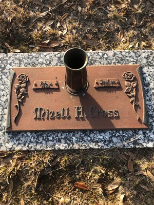 Cross, Mizell Hilton, Valhalla Cem, Mobile Co, AL.jpg
