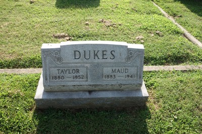 Dukes, Clarence Taylor & Maud Ann Wilson, Odd Fellows Cem, Hopkins Co, KY.jpeg