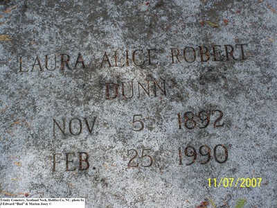 Dunn, Laura Alice Robert, Trinity Cem, Halifax Co, NC.jpg