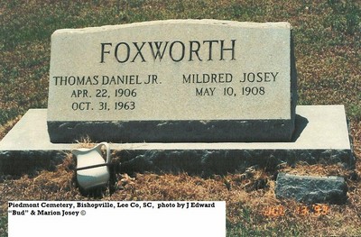 Foxworth, Mildred Muriel Josey, Piedmont Cem, Bishopville, Lee Co, SC.jpg