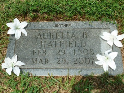 Hatfield, Aurelia B Phillips, Rose Hill Cem, Muhlenberg Co, KY.jpg