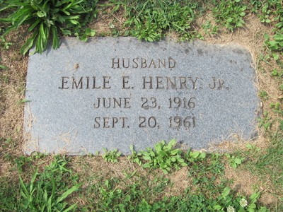 Henry, Emil Edward Jr, Sunset Memorial Cem, Kanawaha Co, WV.jpg
