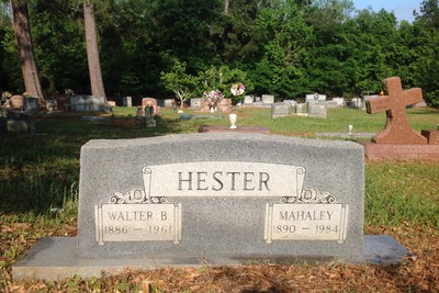 Hester, Walter Berry & Almeda Mahilie Bean, Morse Cem, Jasper Co, TX.jpg