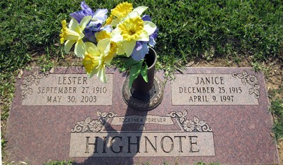 Highnote, Lester & Janice Russell, Bluebonnett Cem, Tarrant Co, TX.jpg