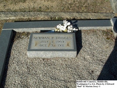 Hodges, Newman P, Riddleville Cem, Washington Co, GA.jpg