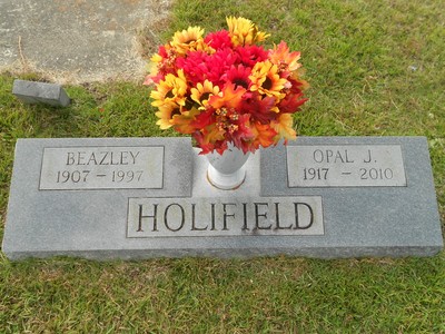 Holifield, Beasley J & Opal Christine Josey, Mill Creek Cem, Jones Co, MS.jpg