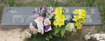 Holley, Robert Lee & Thelma Josey, Spring Creek Cem, Bosque Co, TX.jpg
