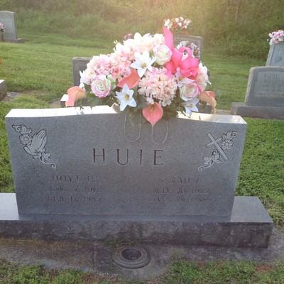 Huie, Hoyt H & Sarah Carter, Winthrop Cem, Iredell Co, NC.jpg