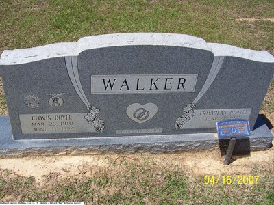 Walker, Clovis & Ernarean Hewitt, Huffines Cem, Cass Co, TX.jpg
