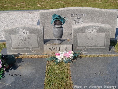 Waller, Charles & Mary Paulk, Laura Chapel Cemetery, Pierce Co, GA.jpg