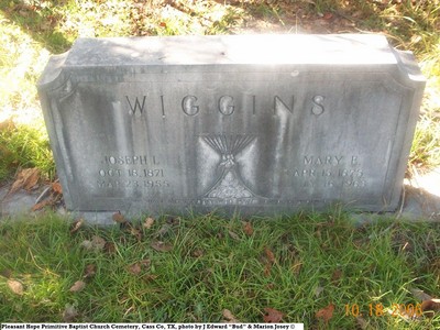 Wiggins, Joseph L & Mary B, Pleasant Hope Cem, Cass Co, TX.jpg